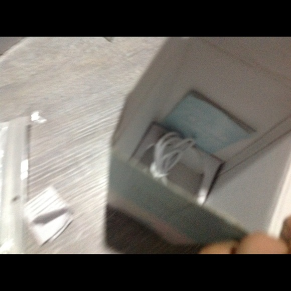 Humidifier - Picture 2 of 5